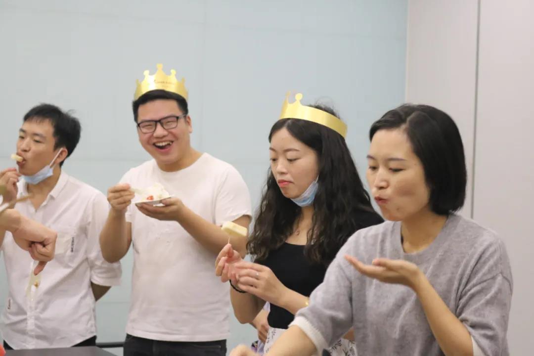 祝福|祝遵义医投康复医院8月份&ldquo;小寿星&rdquo;生日快乐！